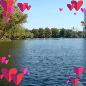 Meet your Posher, Monique